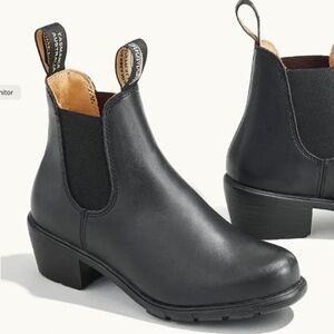 Black Leather 1671 Blundstone Heeled boots in excellent condition US 8, UK6, EU5